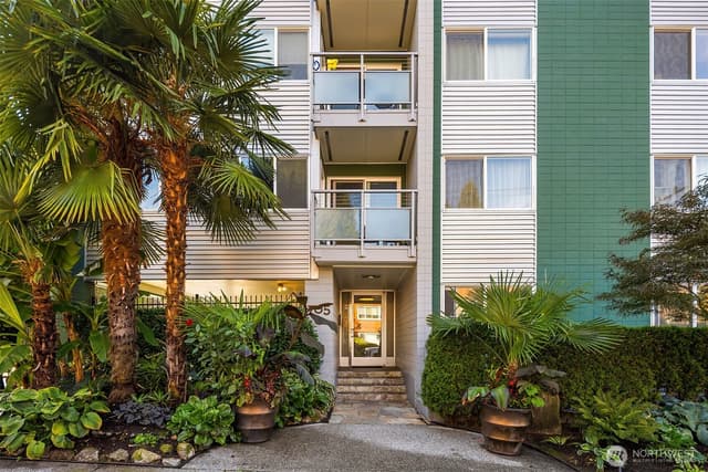 Property photo for 705 E Republican Street #401, Seattle